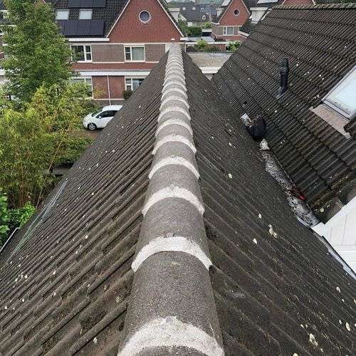 Dakinspectie Gemert aan de nokvorsten Dakinspectie Gemert aan de nokvorsten
