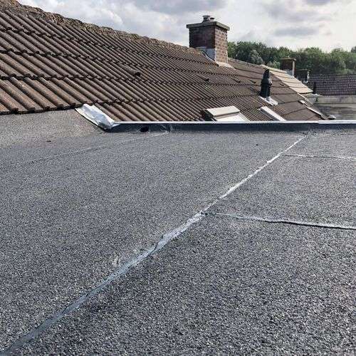 Nieuw plat dak gelegd in Gemert